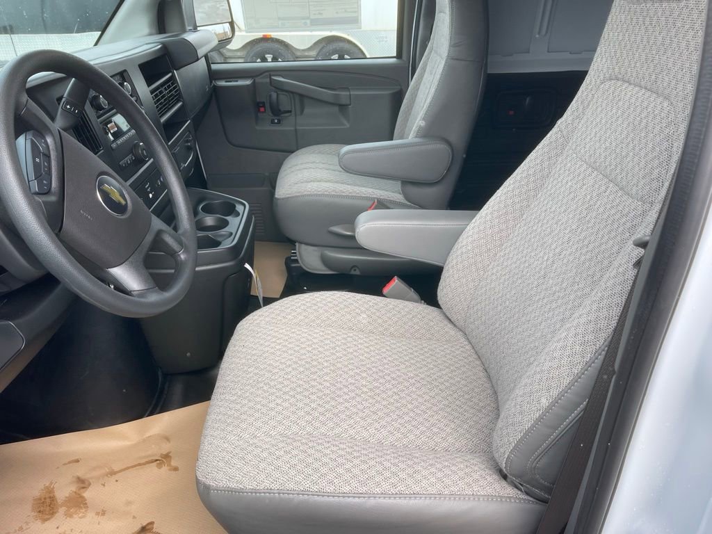 New 2025 Chevrolet Express 2500 w/ Driver Convenience Package image 11