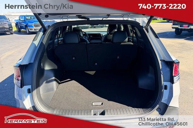 Used 2025 Kia Sportage X-Line w/ Premium Package image 24