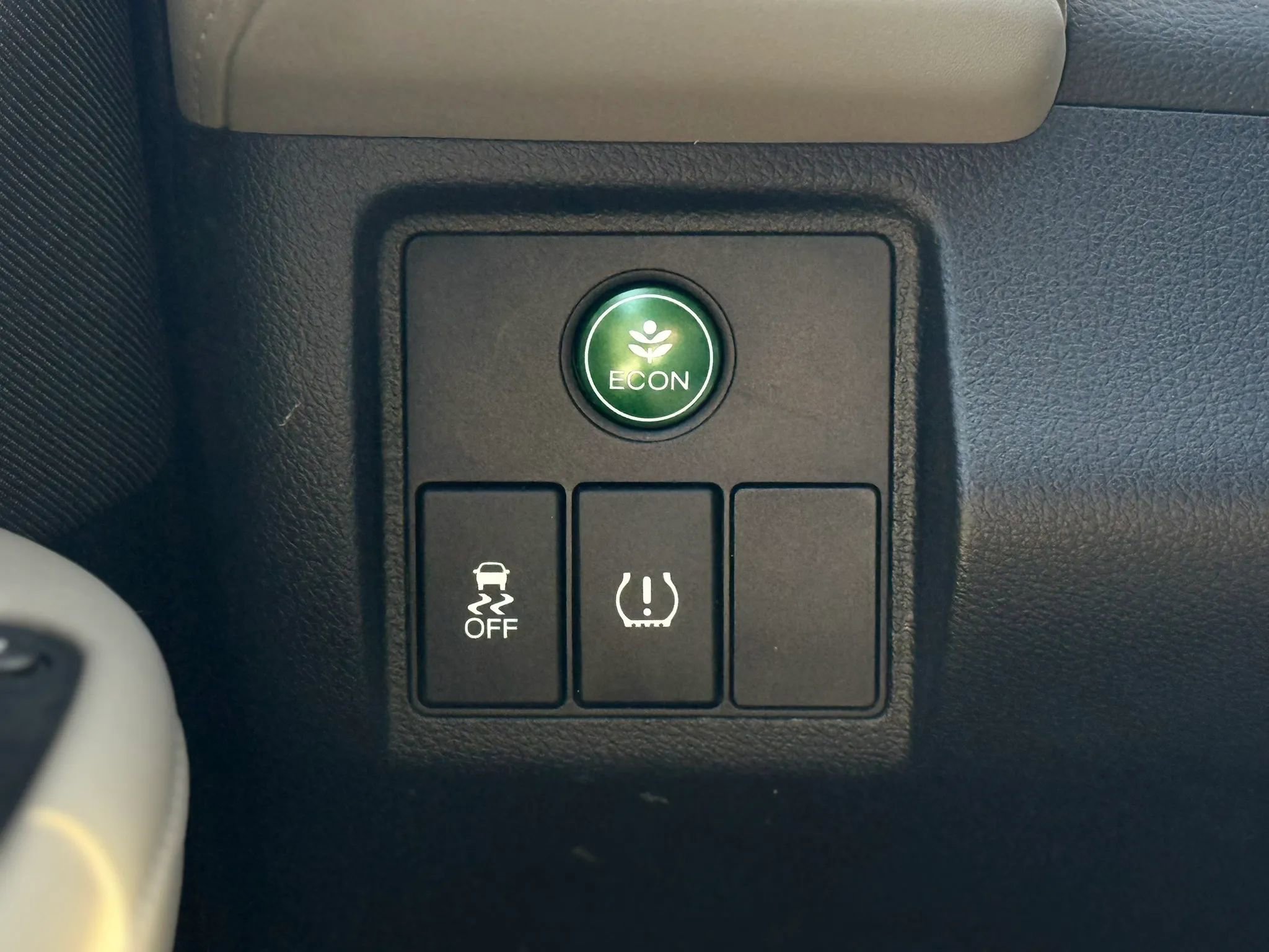 Used 2019 Honda HR-V LX image 33