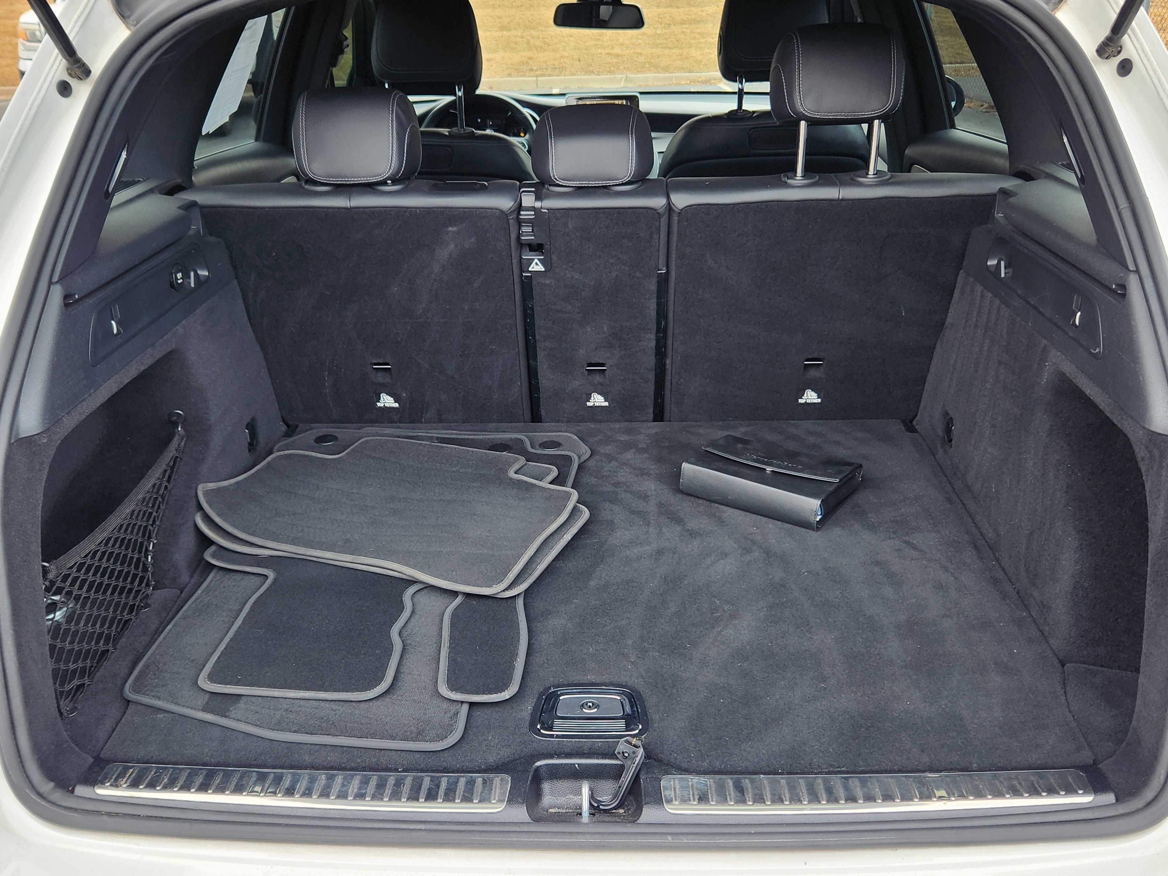 Used 2019 Mercedes-Benz GLC 300 GLC 300 image 19