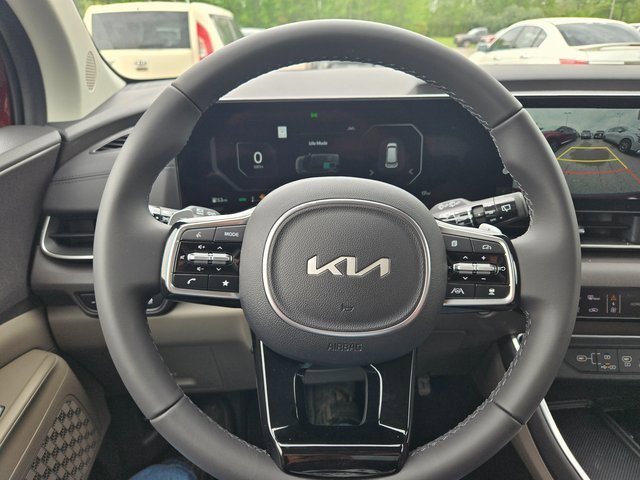 New 2025 Kia Carnival SX image 17