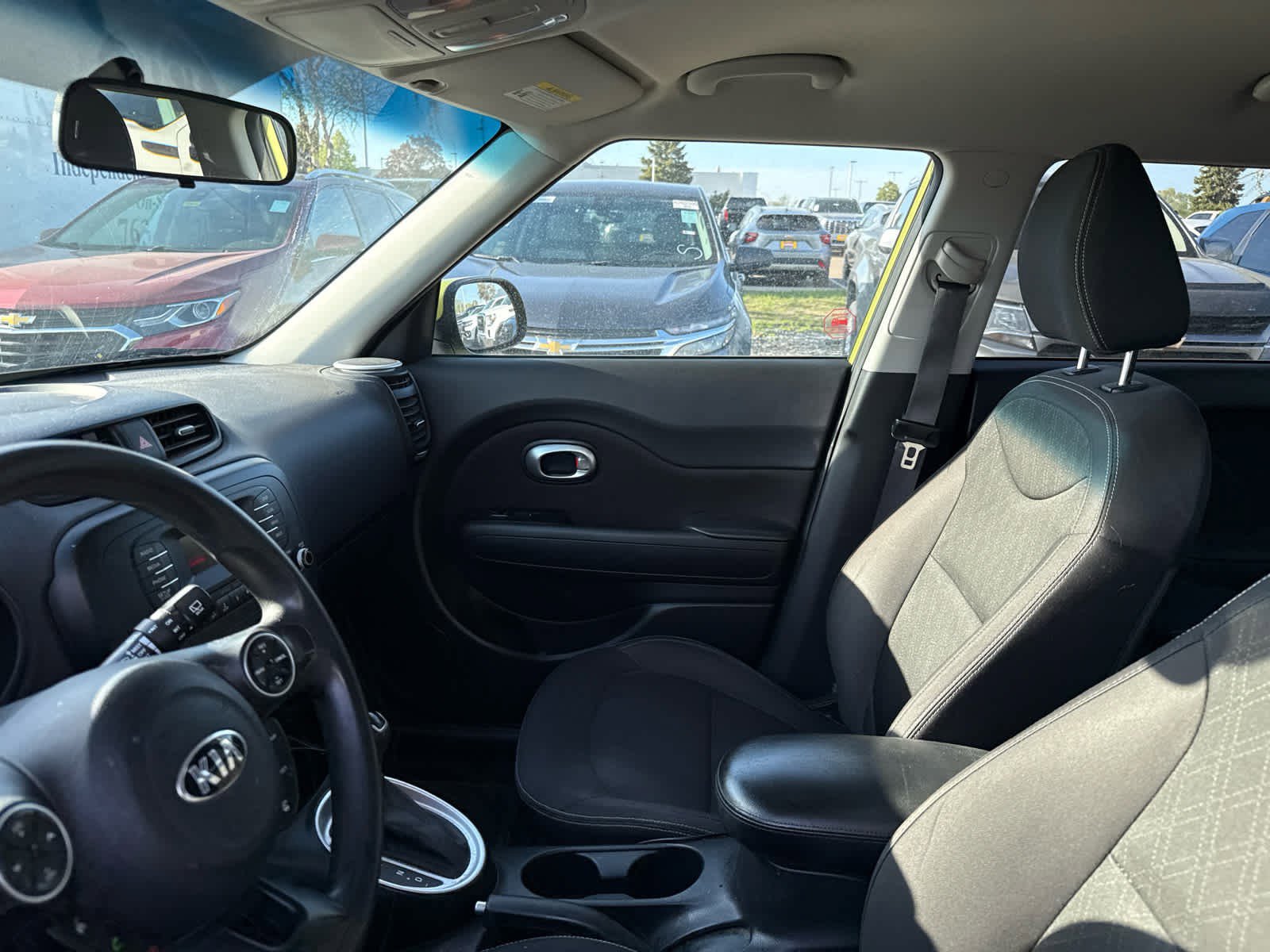 Used 2015 Kia Soul FWD image 9