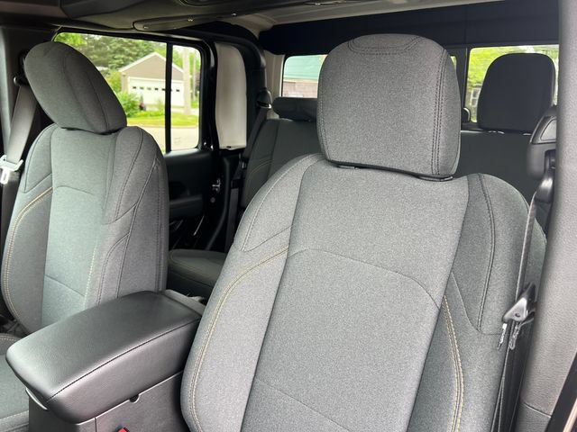 New 2026 Jeep Gladiator Sport AWD/4WD image 13