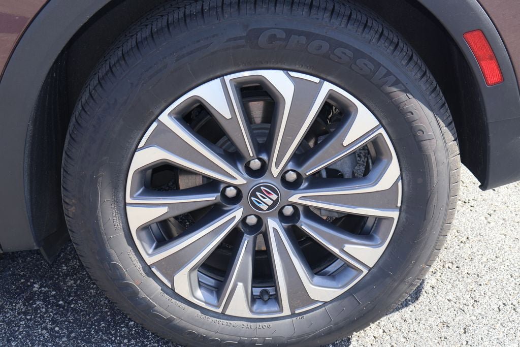 Used 2024 Buick Envision Preferred AWD/4WD image 6