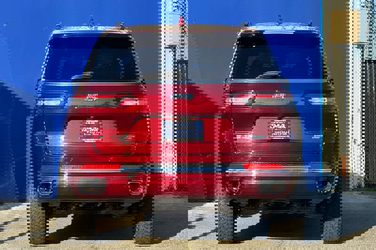 Used 2022 Jeep Grand Cherokee L Overland image 4