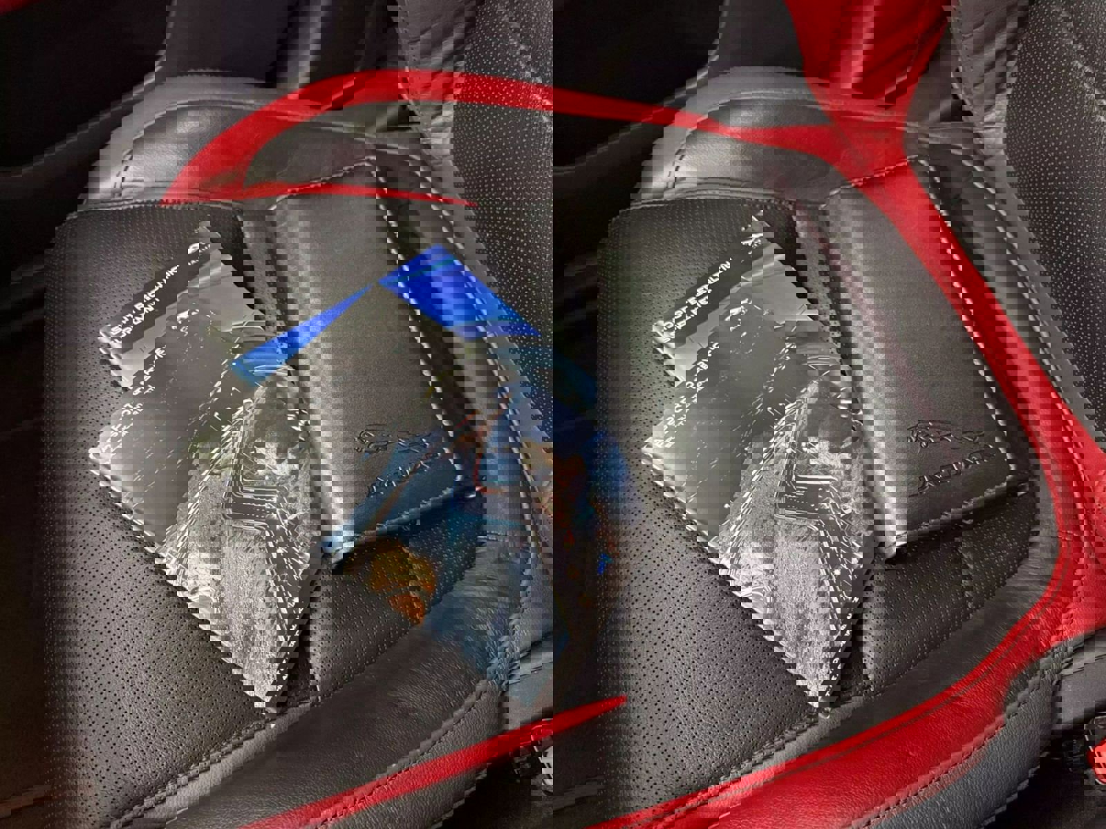 Used 2018 Jaguar XF S image 14