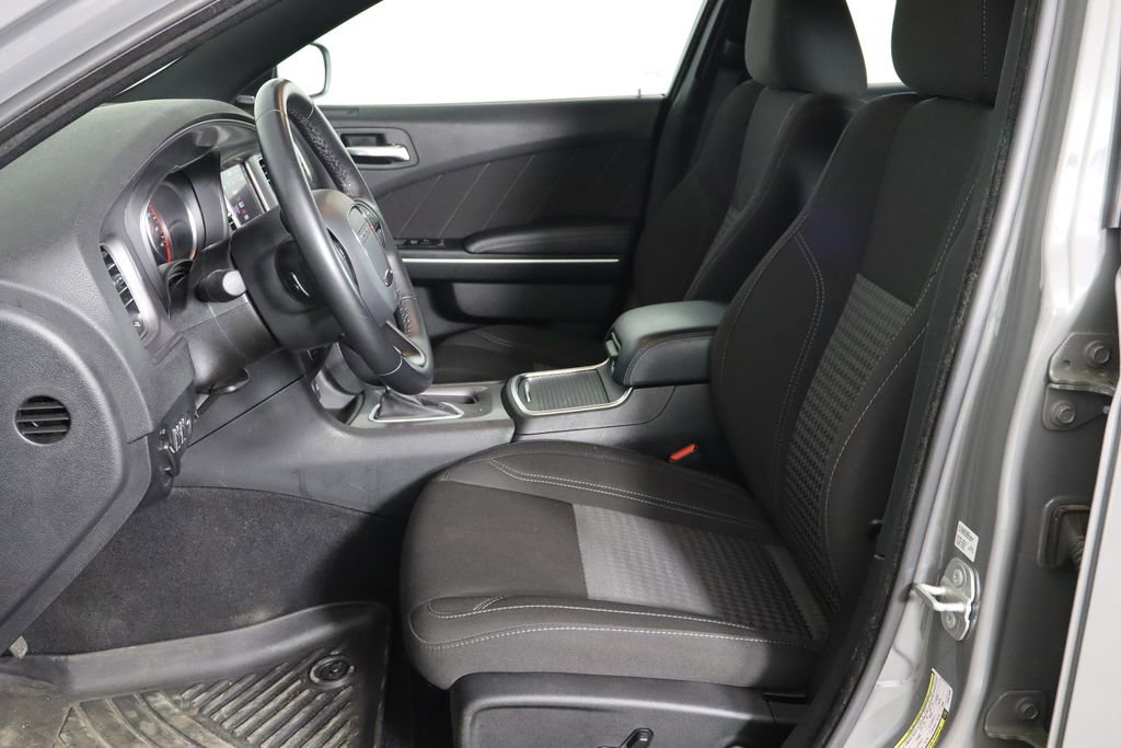 Used 2023 Dodge Charger SXT RWD image 11