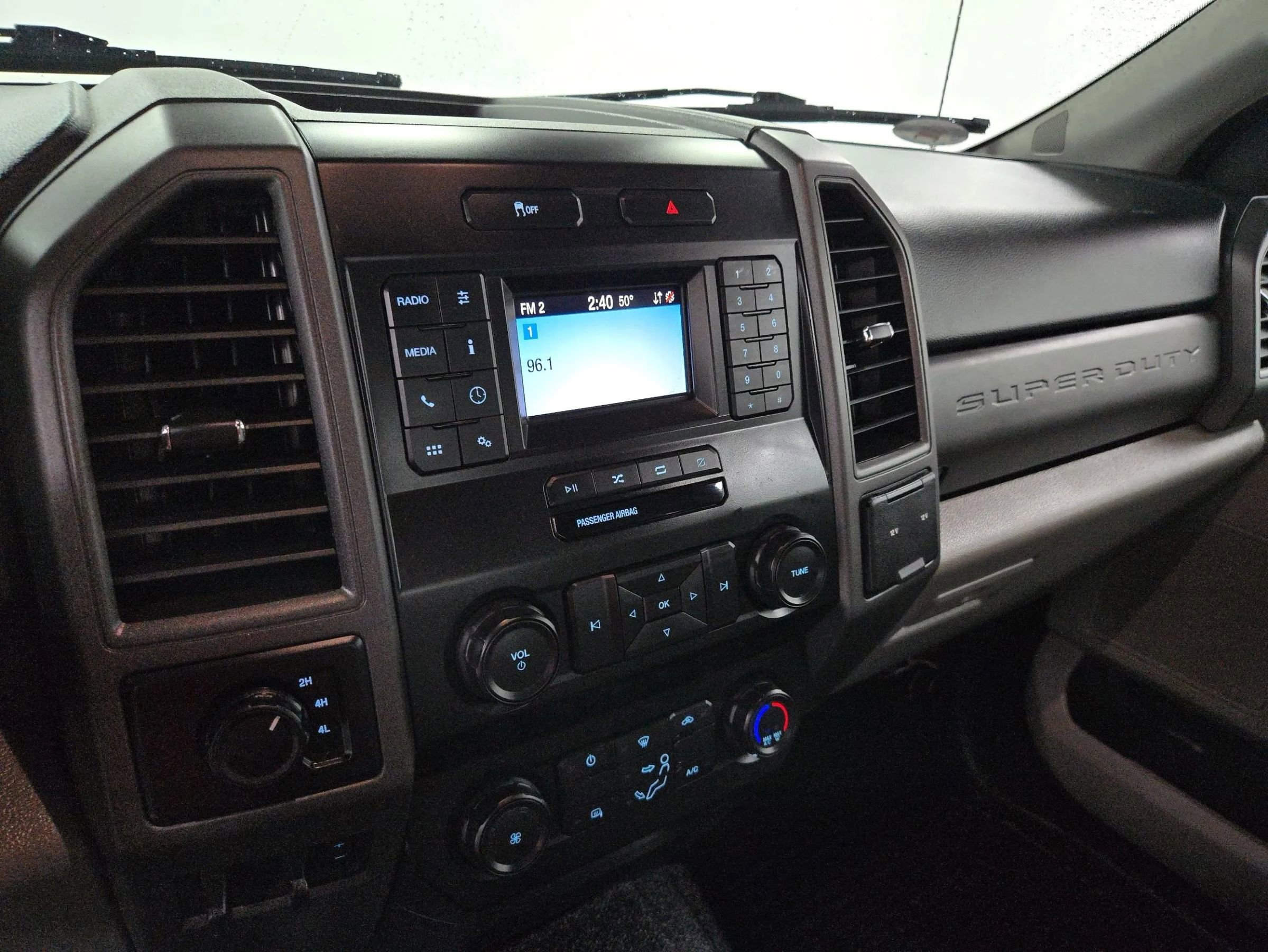 Used 2020 Ford F250 XL w/ Power Equipment Group image 22