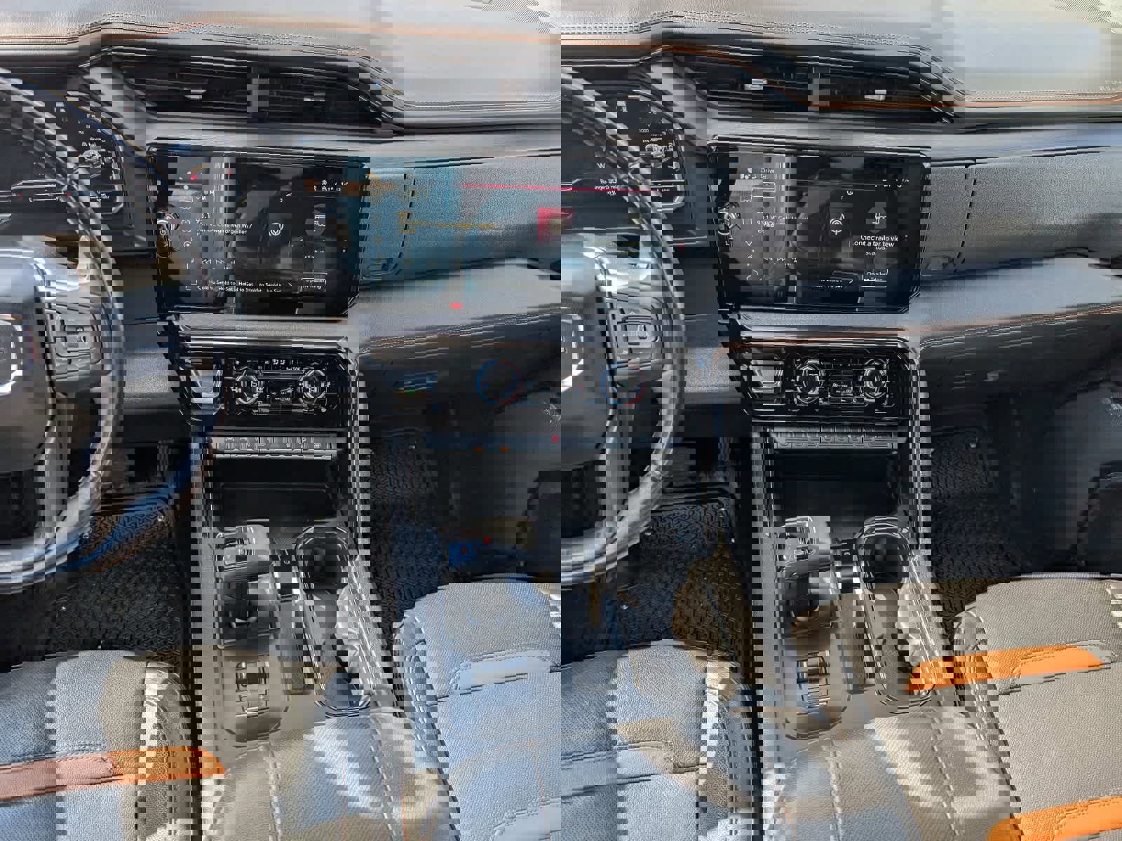 Certified 2023 GMC Sierra 1500 AT4 w/ AT4 Premium Package image 18