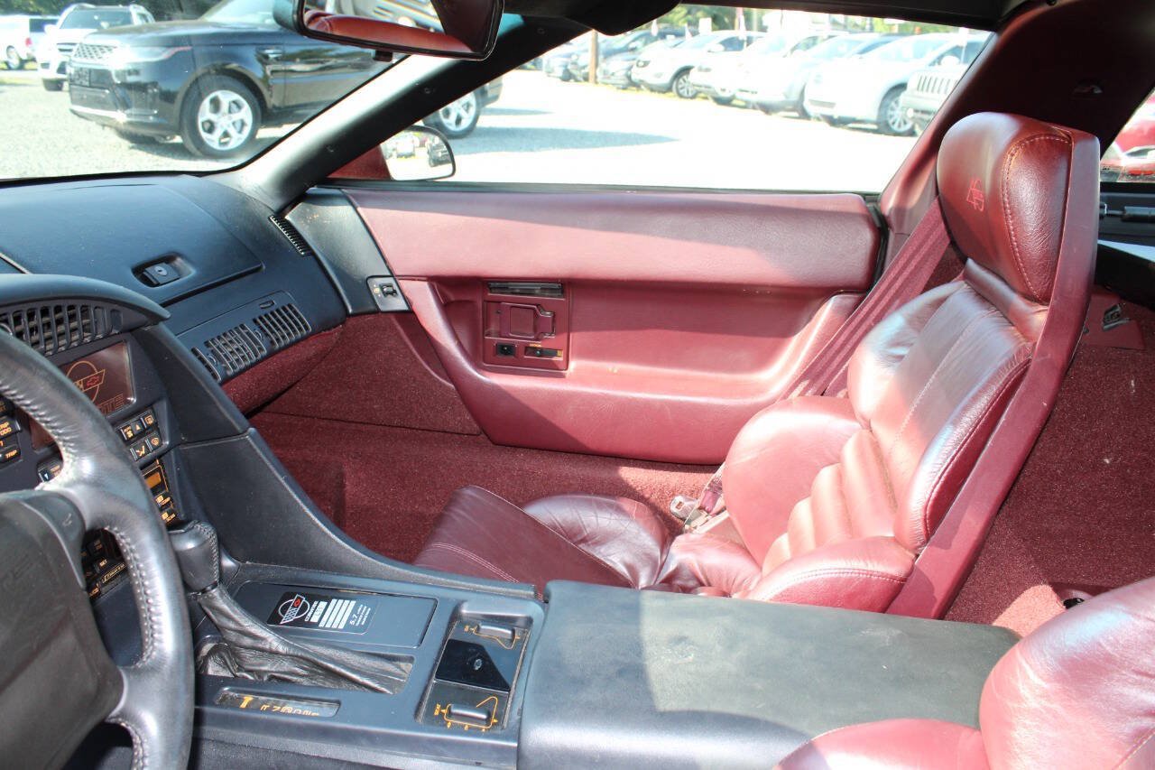 Used 1993 Chevrolet Corvette Coupe RWD image 14