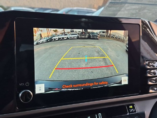 Used 2026 Toyota Camry SE FWD image 20