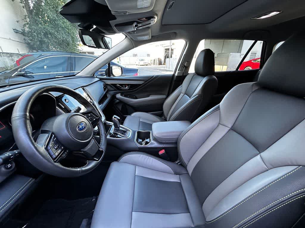 Certified 2025 Subaru Outback Onyx Edition AWD/4WD video 2