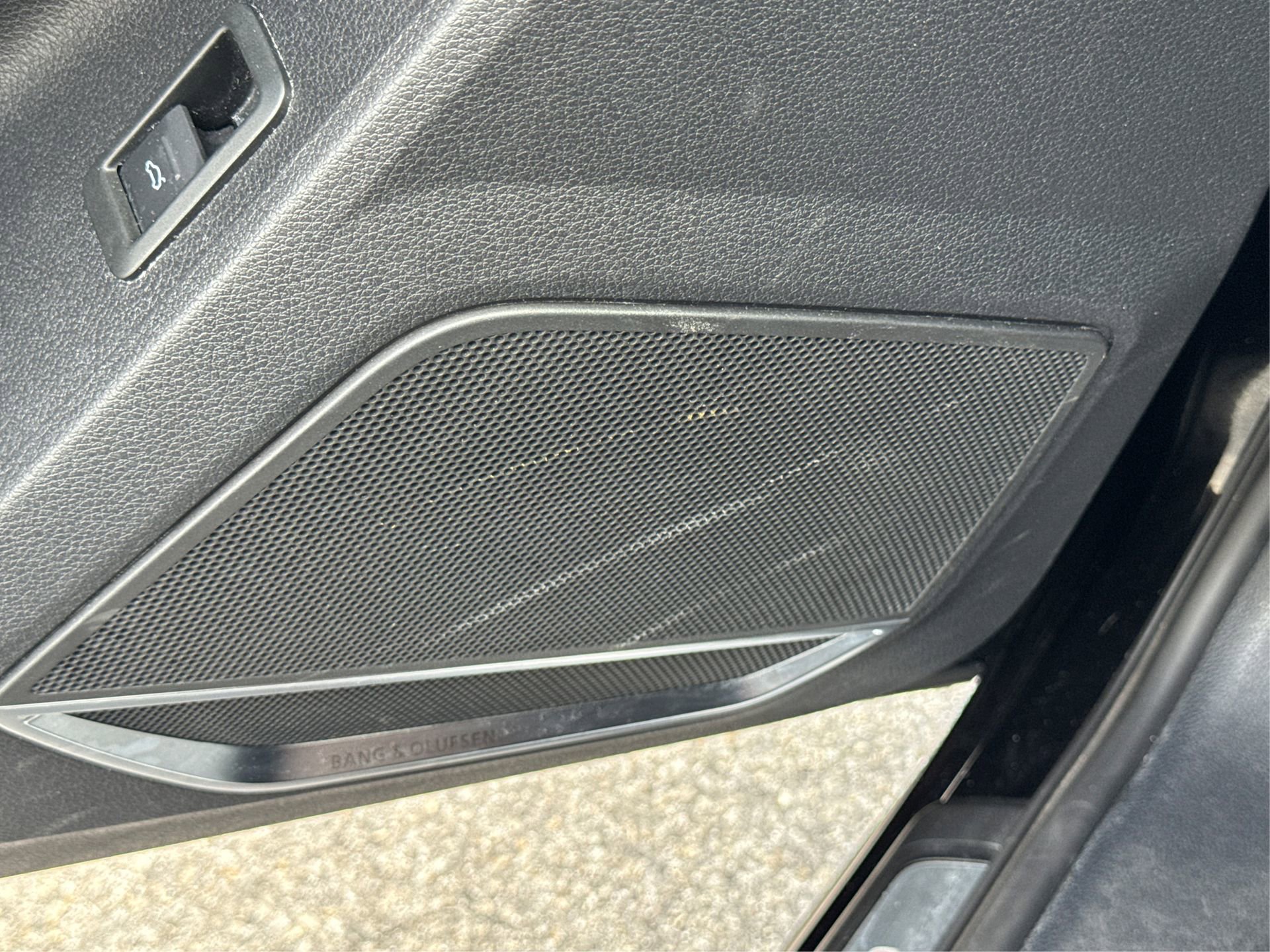 Used 2021 Audi Q3 2.0T Premium Plus w/ Premium Plus Package image 35