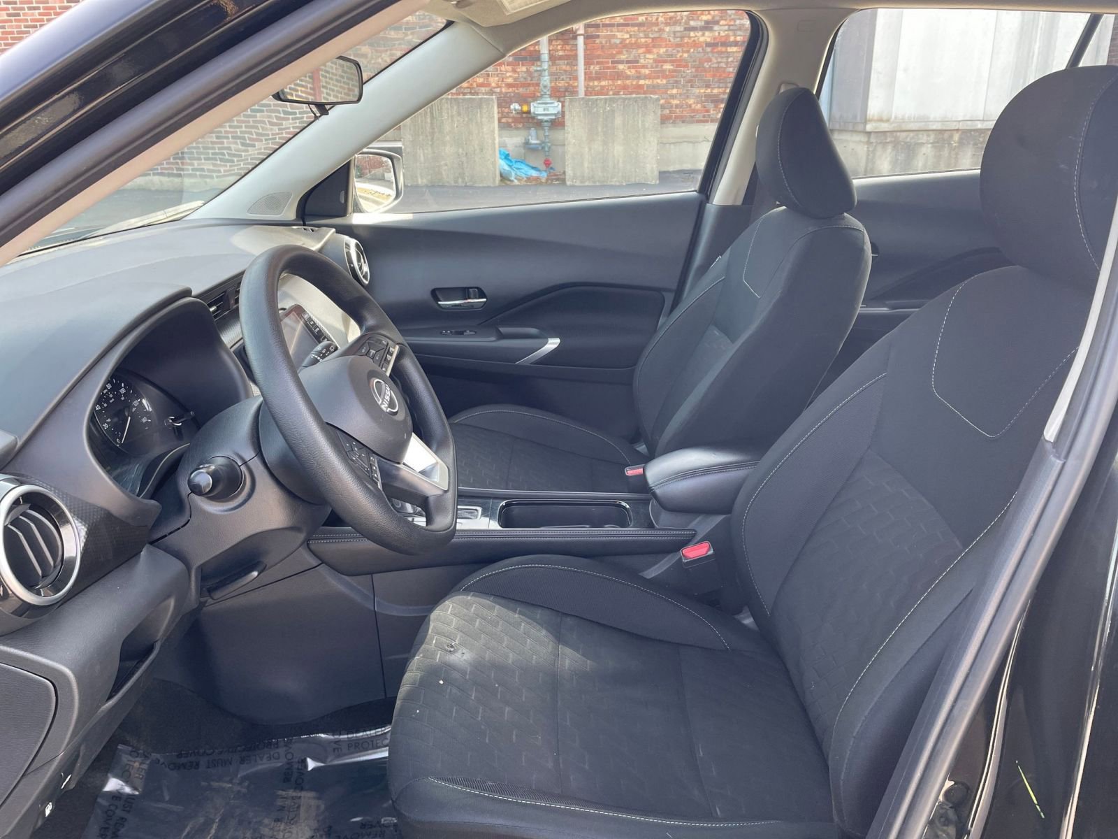 Used 2024 Nissan Kicks SV image 25