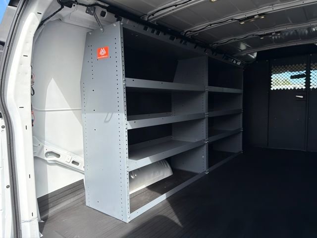 New 2025 Chevrolet Express 2500 Work Van 3D Extended Cargo Van w/ Driver Convenience Package RWD image 15