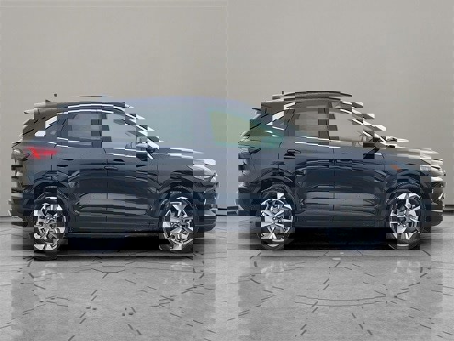 Certified 2023 Ford Escape Platinum image 7