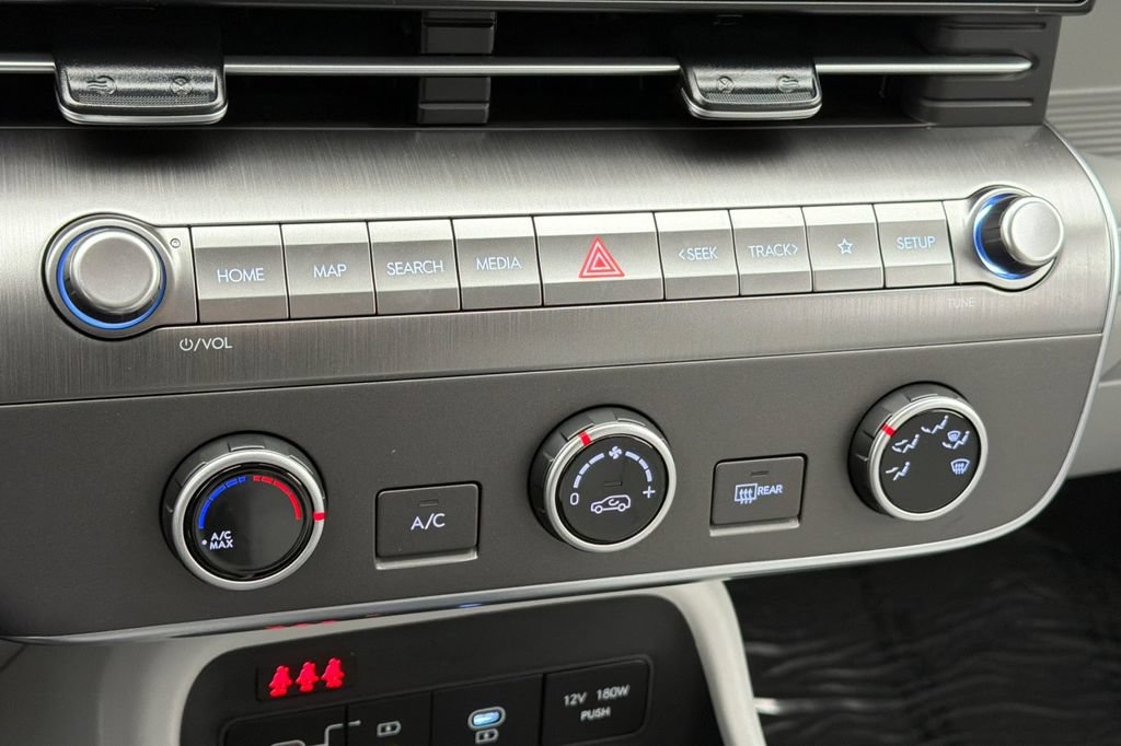 New 2026 Hyundai Kona SE AWD/4WD image 17