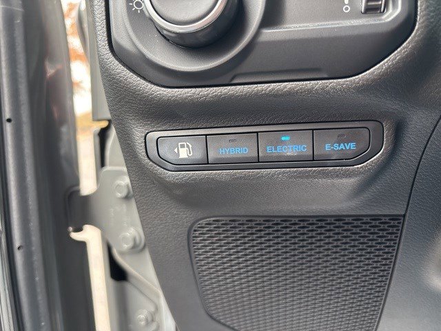 Used 2023 Jeep Wrangler Sahara w/ Cold Weather Group image 24