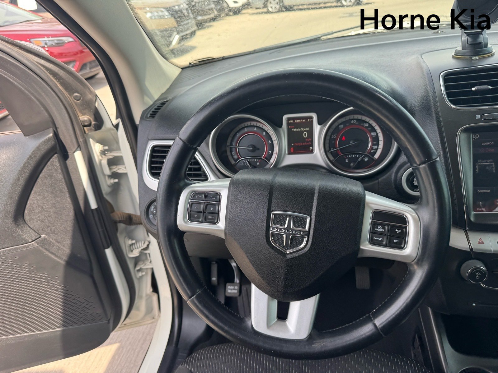 Used 2019 Dodge Journey SE FWD image 17