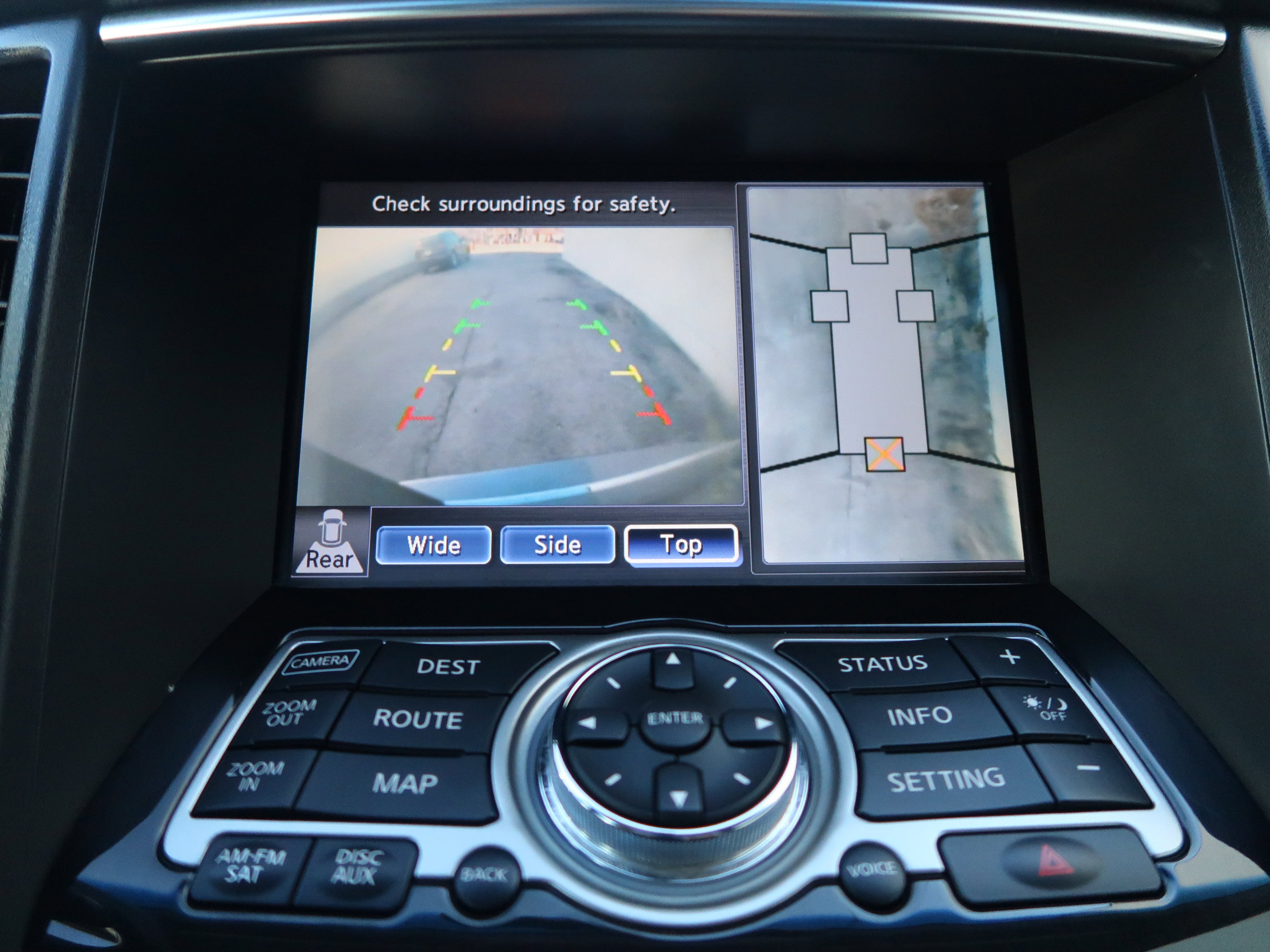 Used 2010 INFINITI FX35 2WD w/ Navigation Pkg image 18