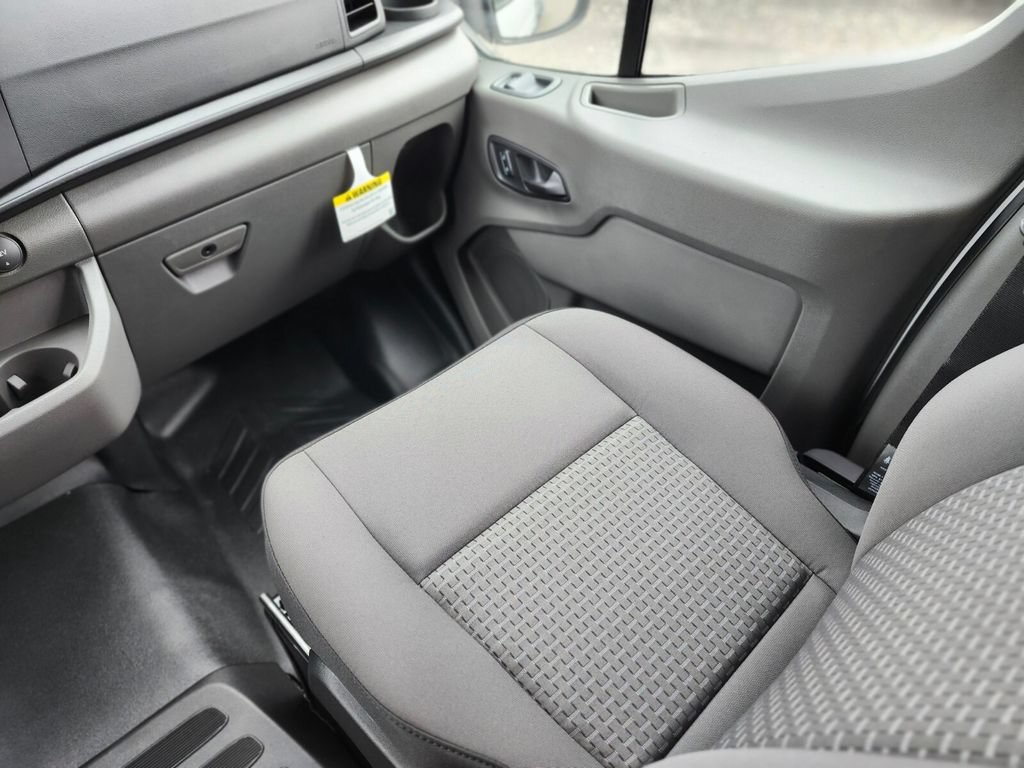 New 2026 Ford Transit 350 148 Low Roof w/ Load Area Protection Package RWD image 15