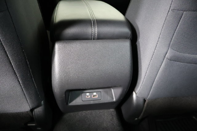 Used 2025 Nissan Altima 2.5 SV FWD image 15