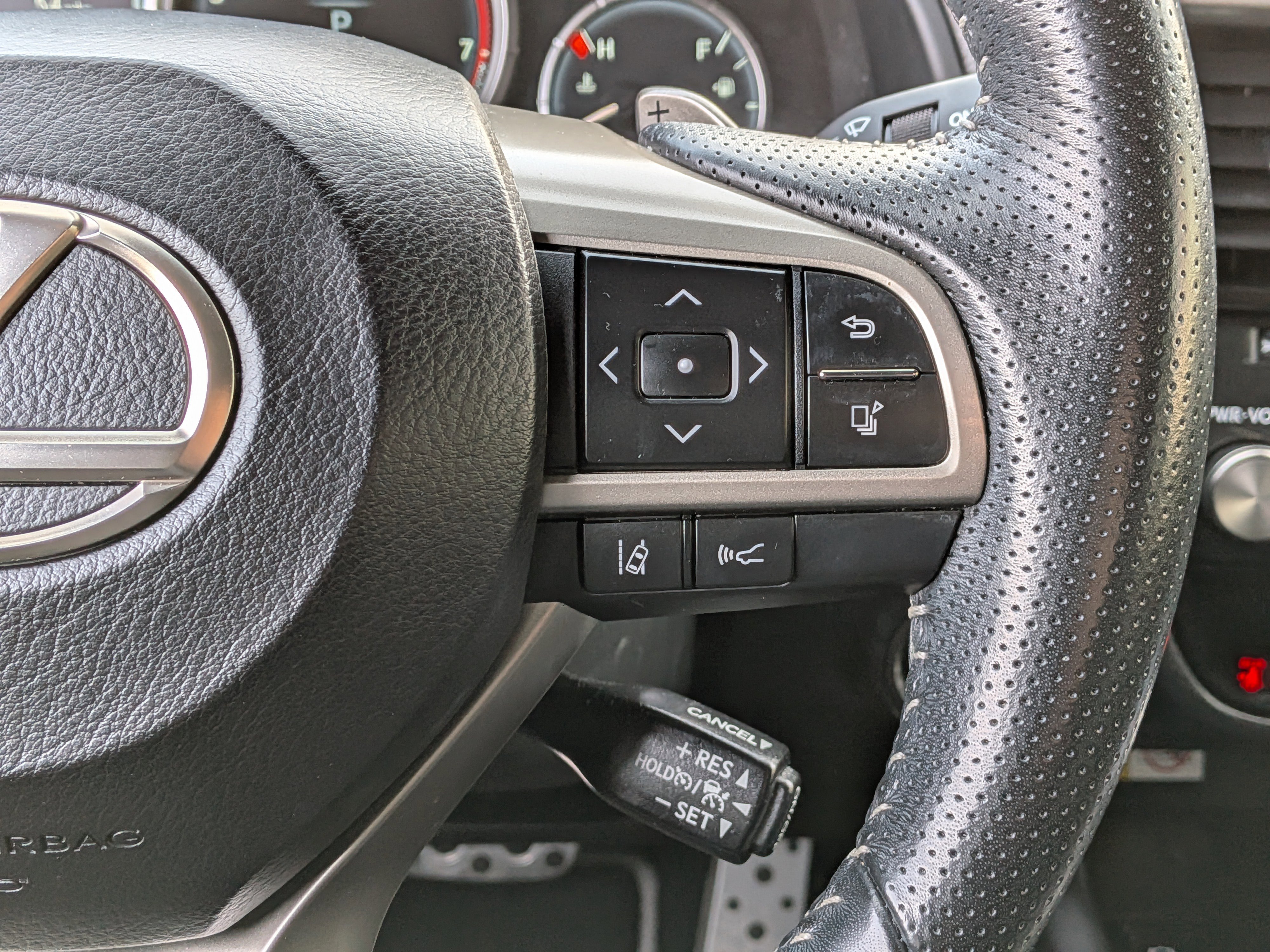 Used 2021 Lexus RX 350 F Sport w/ Cold Area Package AWD/4WD image 30
