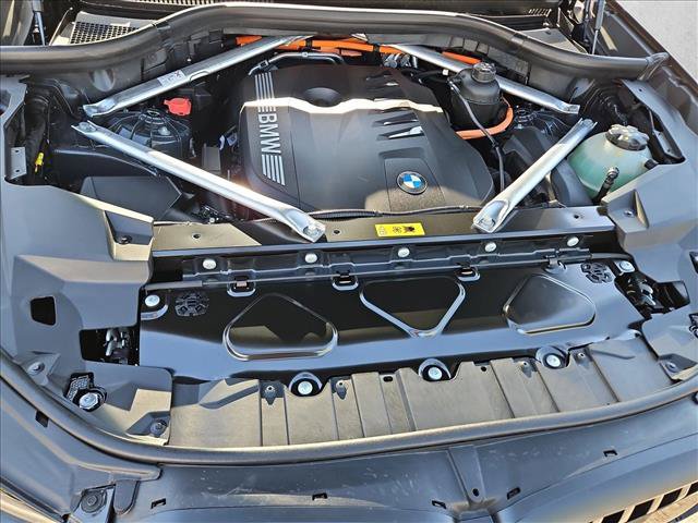 New 2026 BMW X5 xDrive50e w/ M Sport Package AWD/4WD image 15