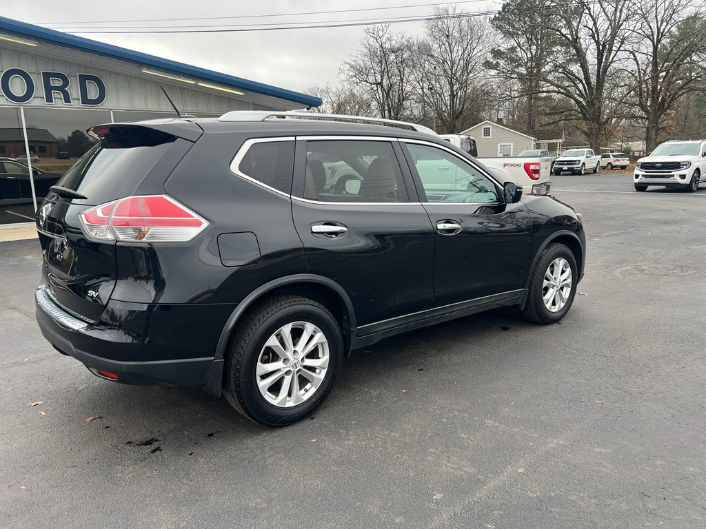 Used 2016 Nissan Rogue SV image 5