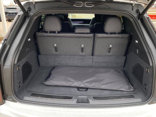 New 2025 Cadillac Escalade IQ Luxury 1 w/ Smart Trailering package image 20