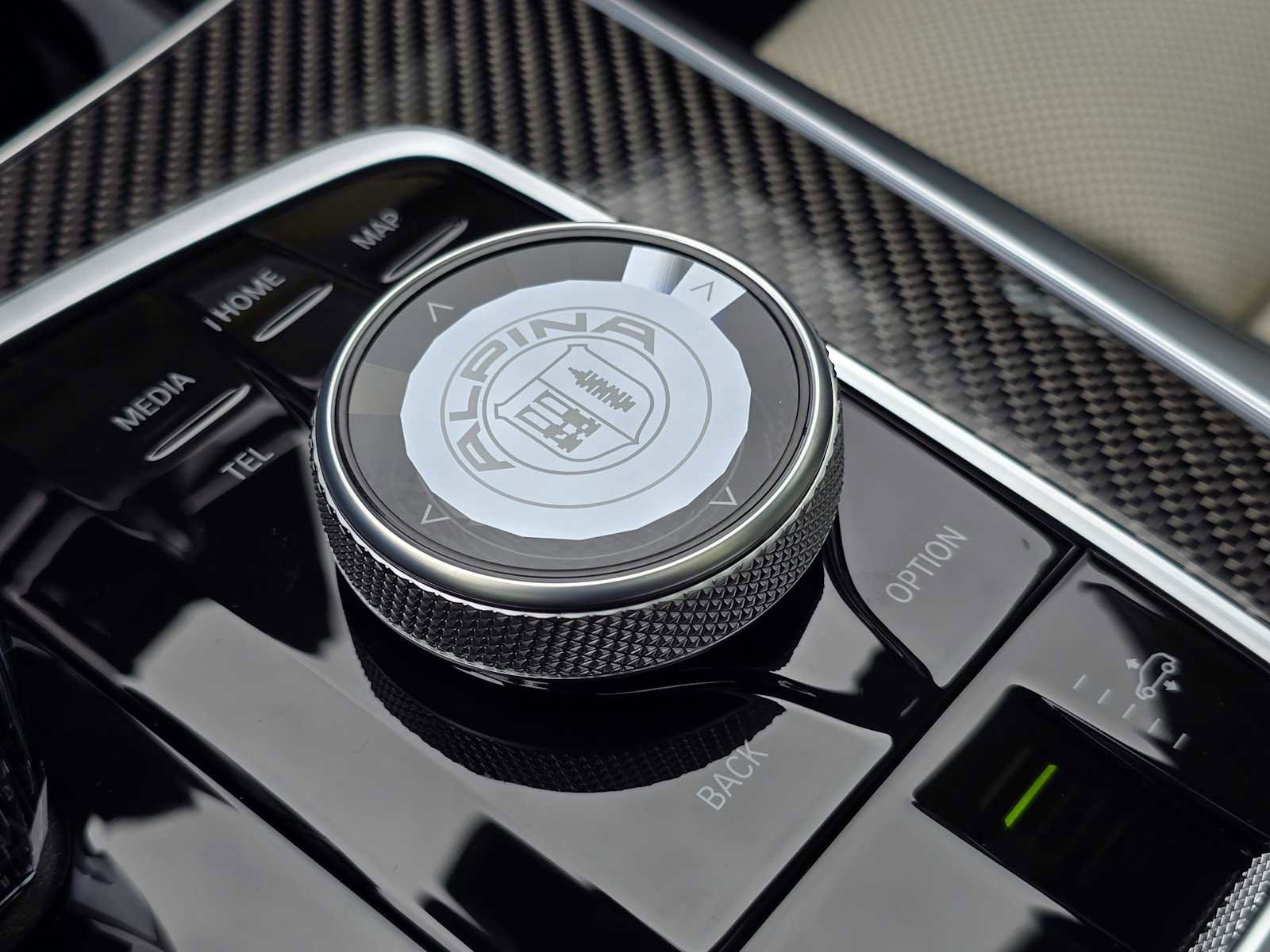 New 2026 BMW ALPINA XB7 image 35