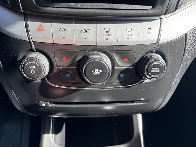 Used 2019 Dodge Journey SE w/ Blacktop Package image 19