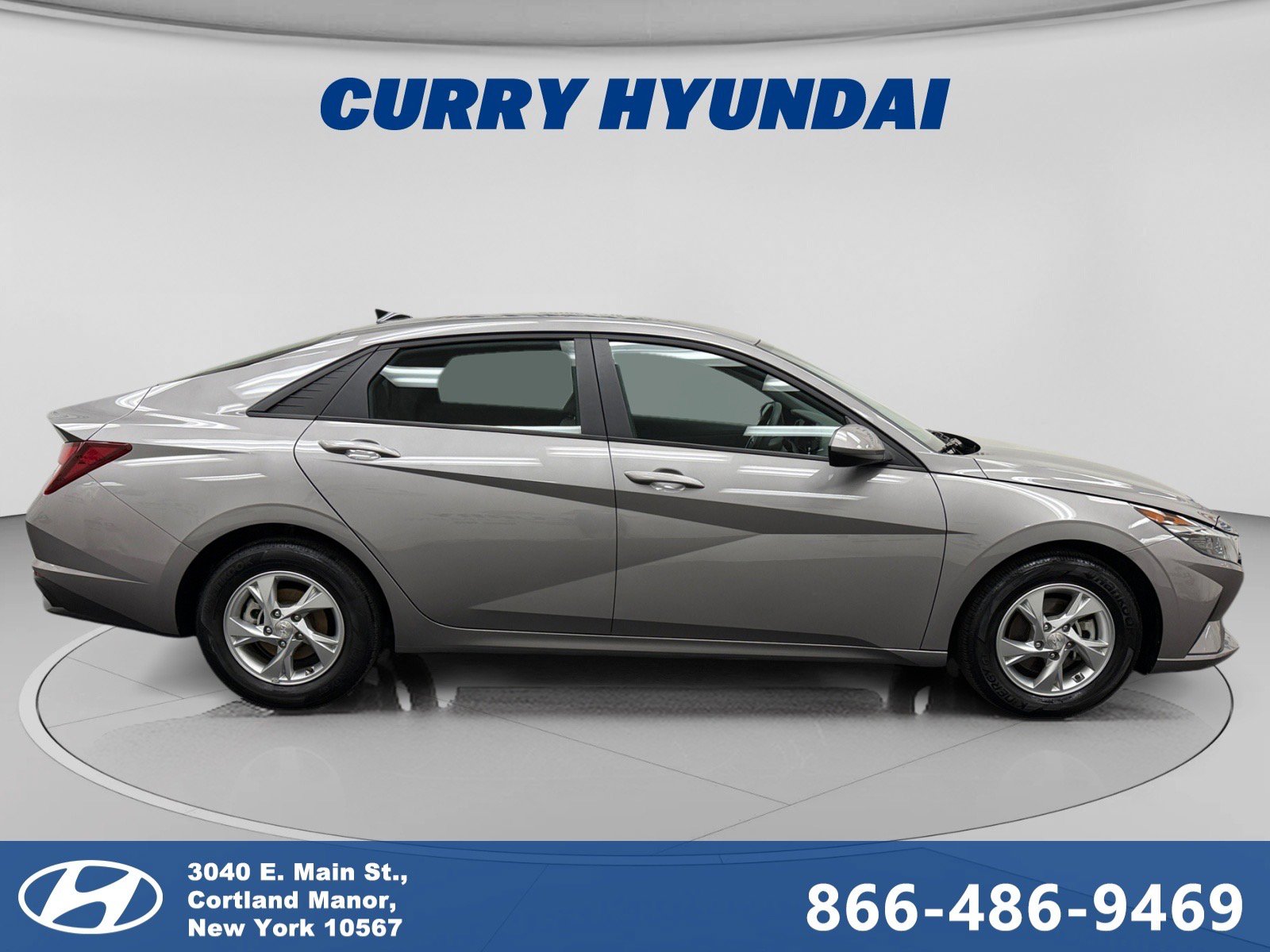 Used 2023 Hyundai Elantra SE image 6