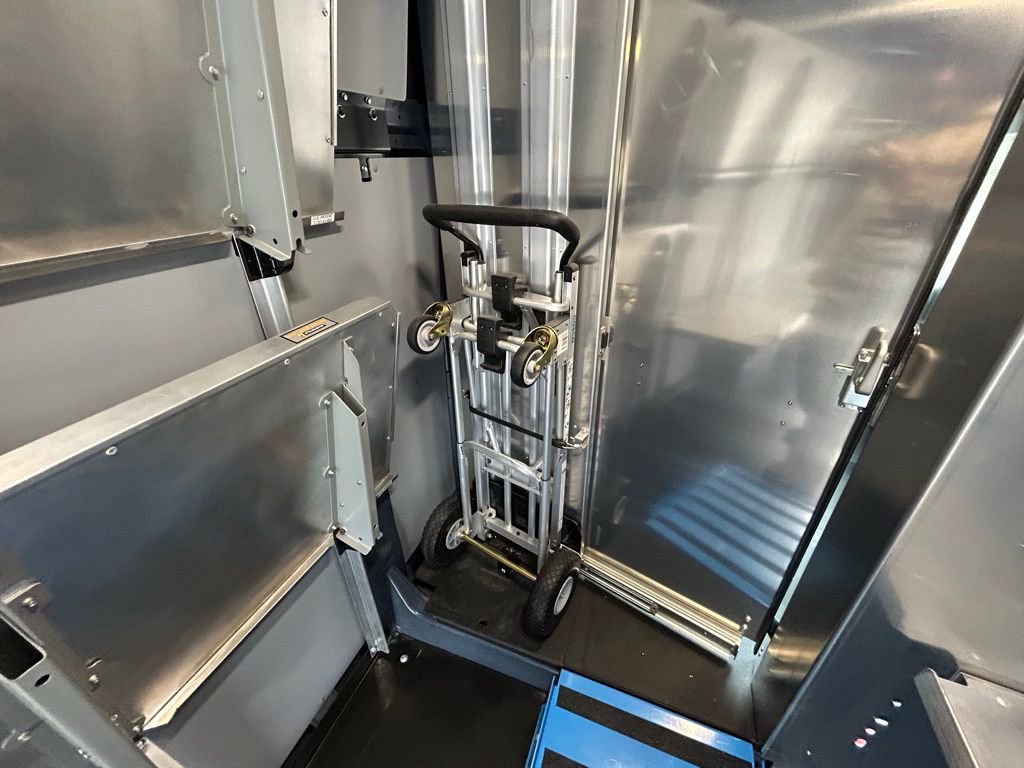 Used 2024 RAM ProMaster 3500 image 20