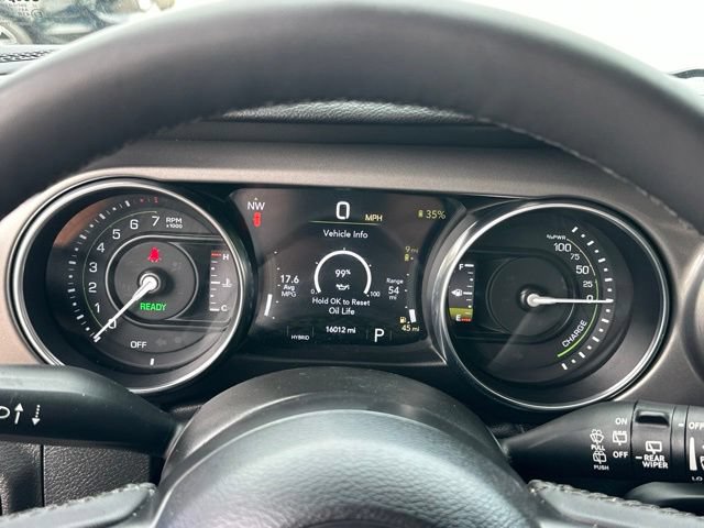 Used 2023 Jeep Wrangler Unlimited w/ Cold Weather Group AWD/4WD image 9