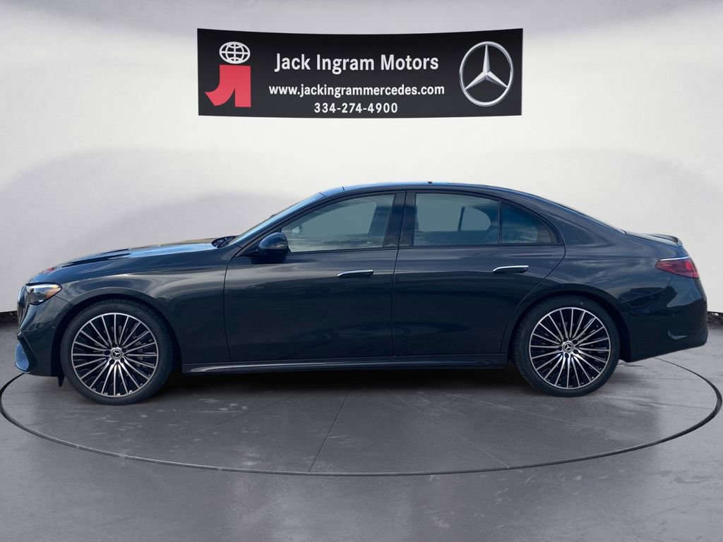 New 2026 Mercedes-Benz E 350 4MATIC Sedan image 2