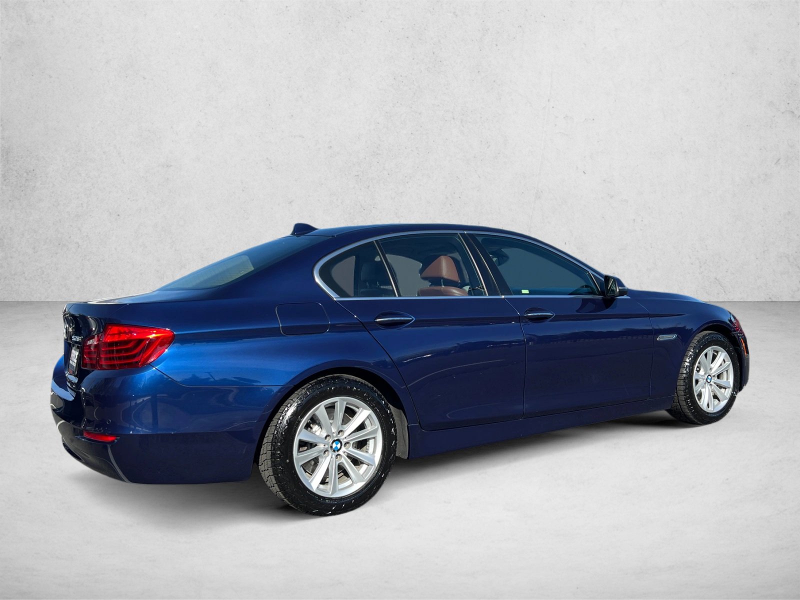 Used 2016 BMW 528i xDrive Sedan AWD/4WD image 5