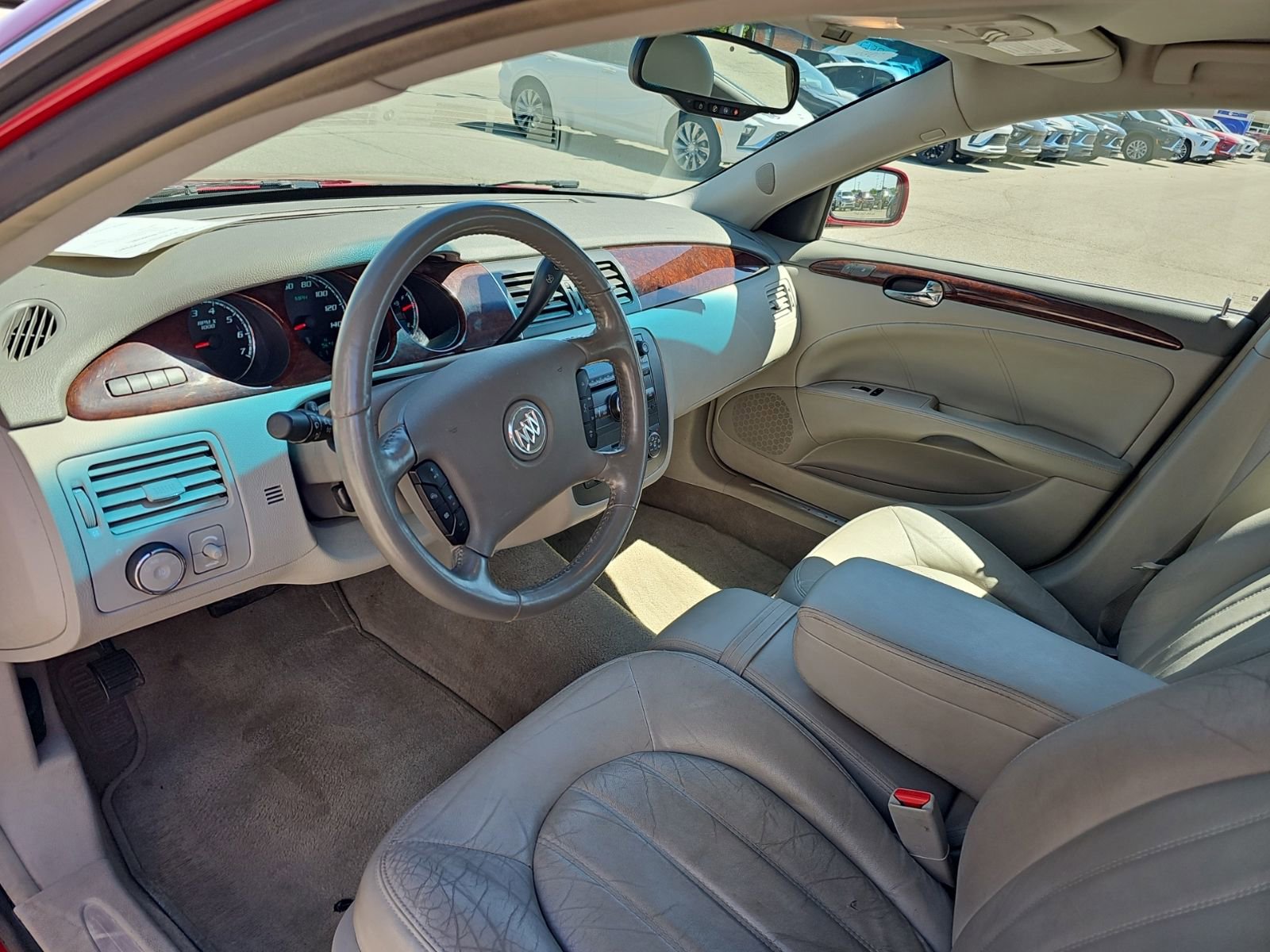 Used 2011 Buick Lucerne CXL FWD image 11
