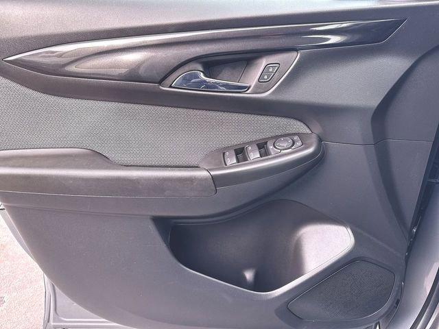 Used 2025 Chevrolet TrailBlazer LT w/ Driver Confidence Package image 21