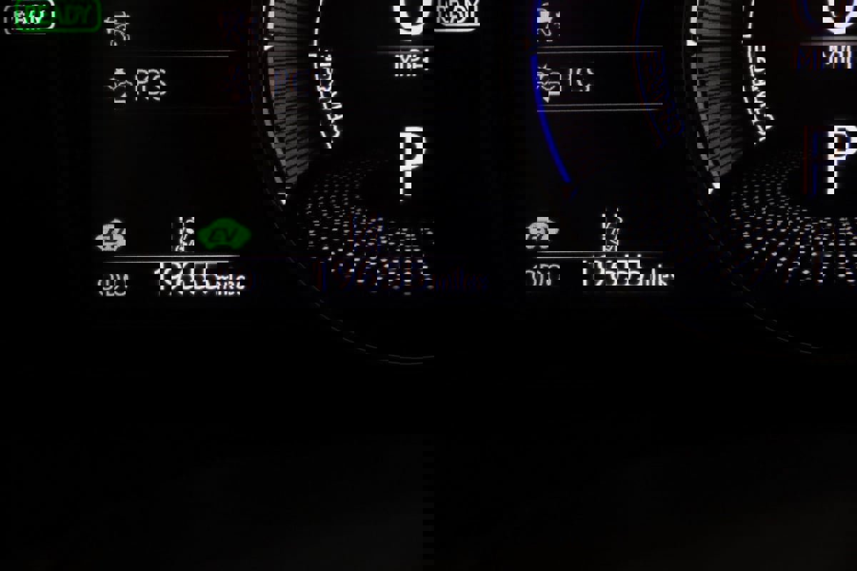 Used 2023 Lexus ES 300h w/ Premium Package image 39