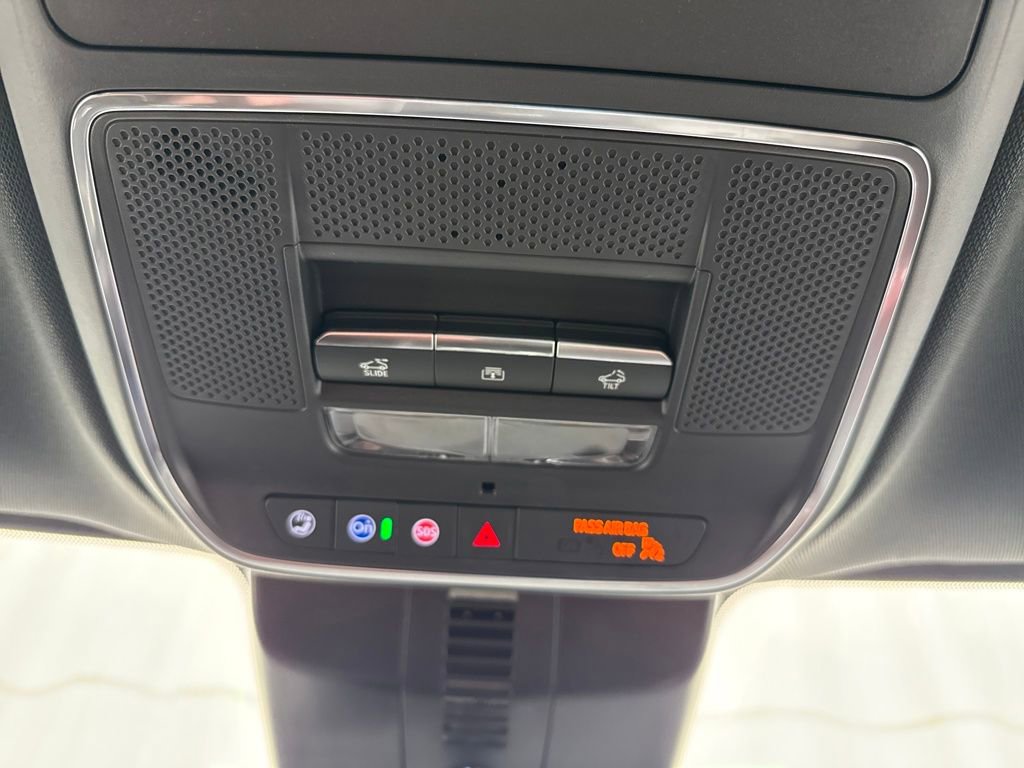 New 2026 Chevrolet Traverse RS image 42