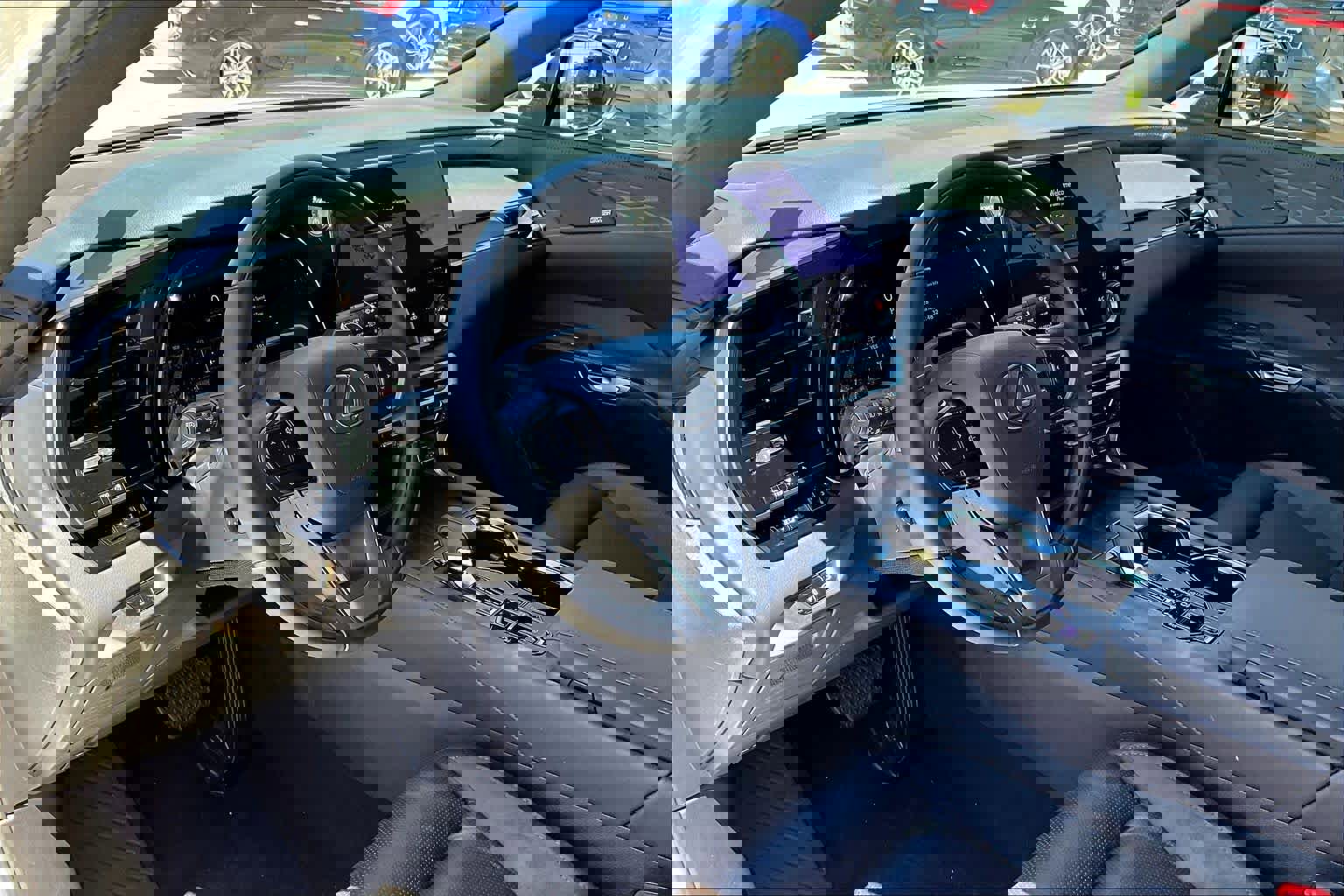 Used 2026 Lexus RX 450h Luxury image 18