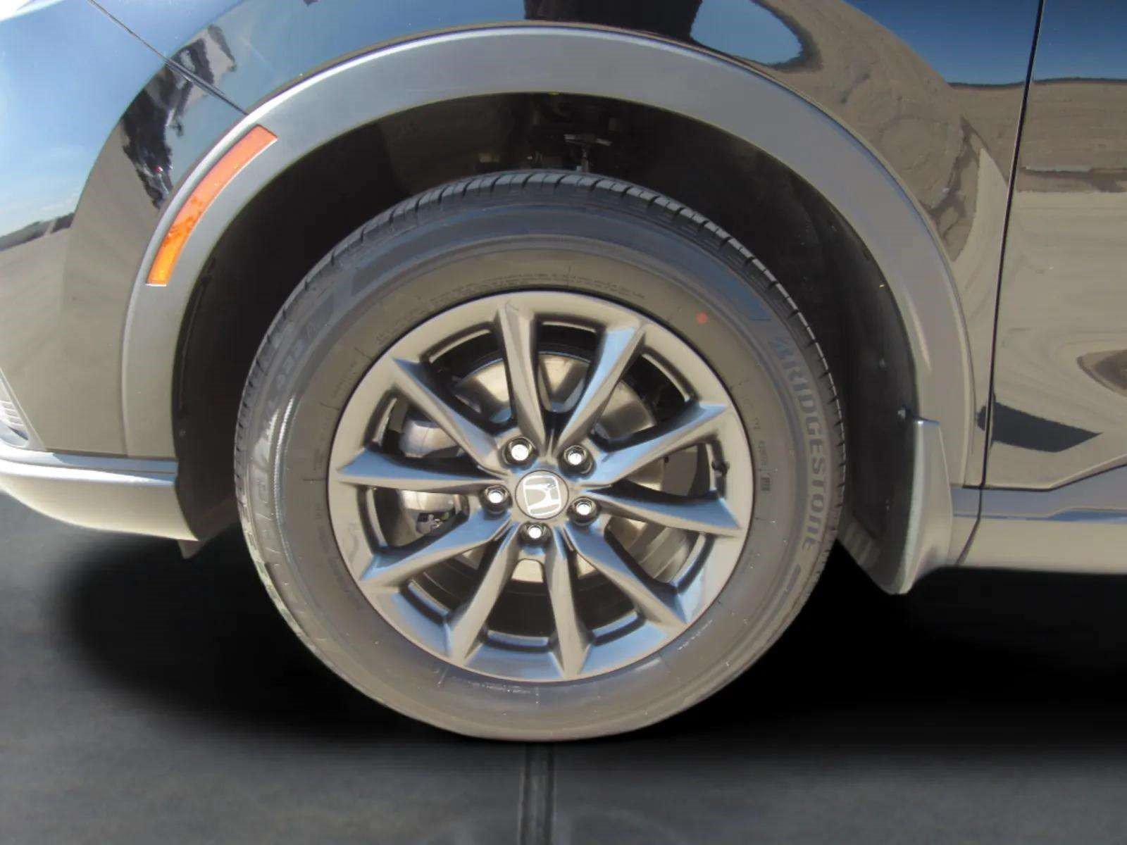 Certified 2026 Honda CR-V EX-L image 4