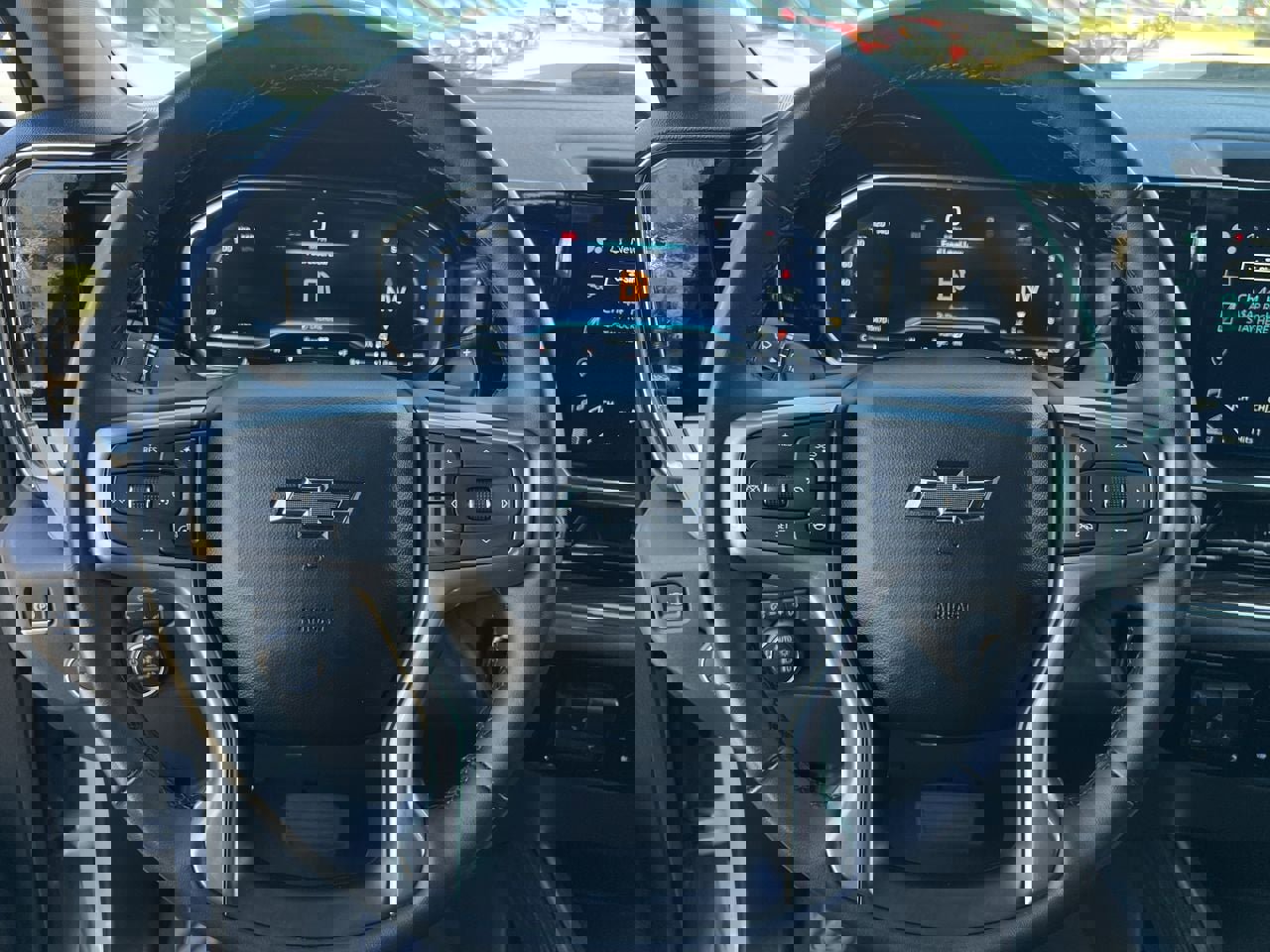 Used 2024 Chevrolet Silverado 1500 LT Trail Boss w/ Convenience Package II image 13