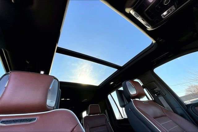 Used 2024 GMC Yukon XL Denali Ultimate image 24