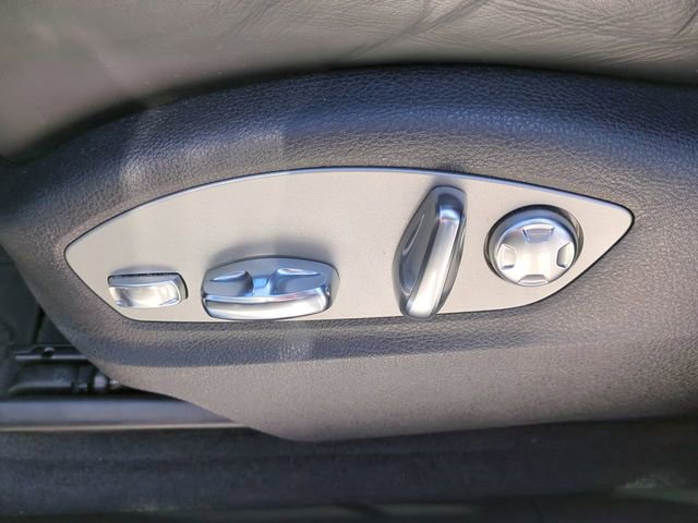 Used 2023 Porsche Macan image 21