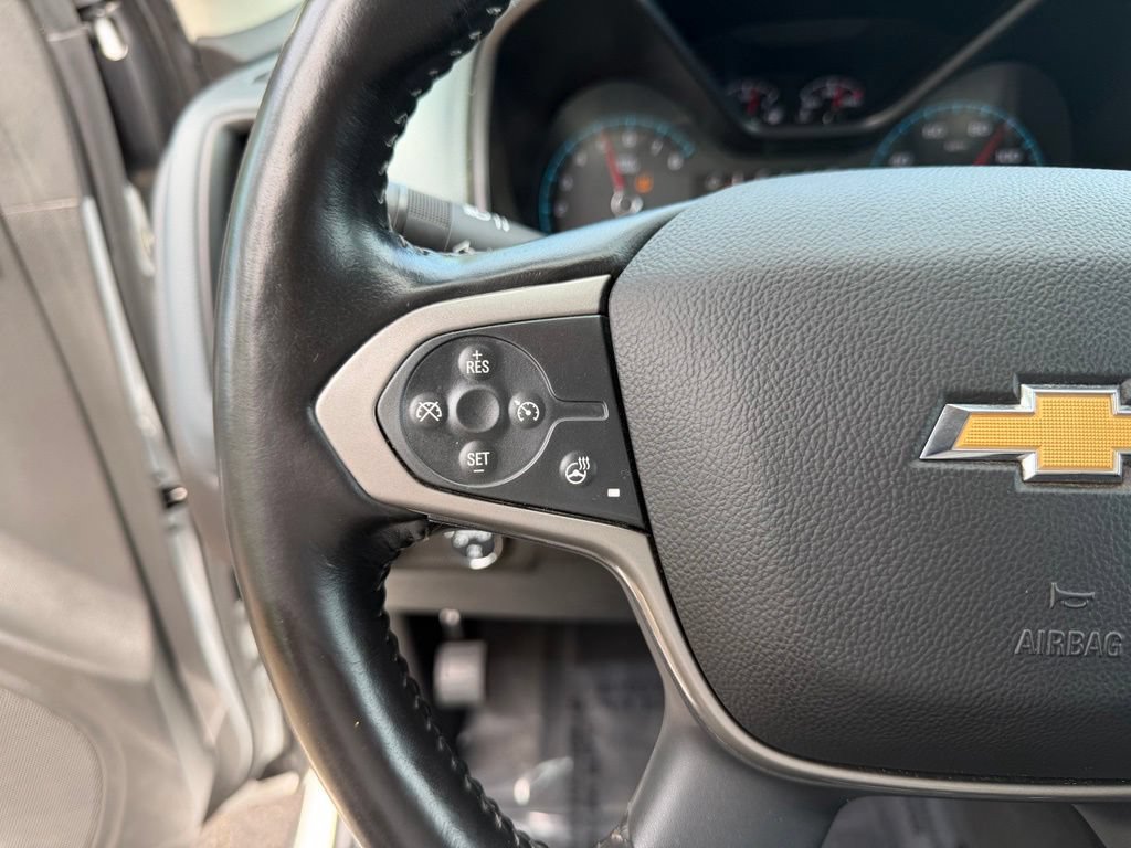 Used 2022 Chevrolet Colorado Z71 AWD/4WD image 17