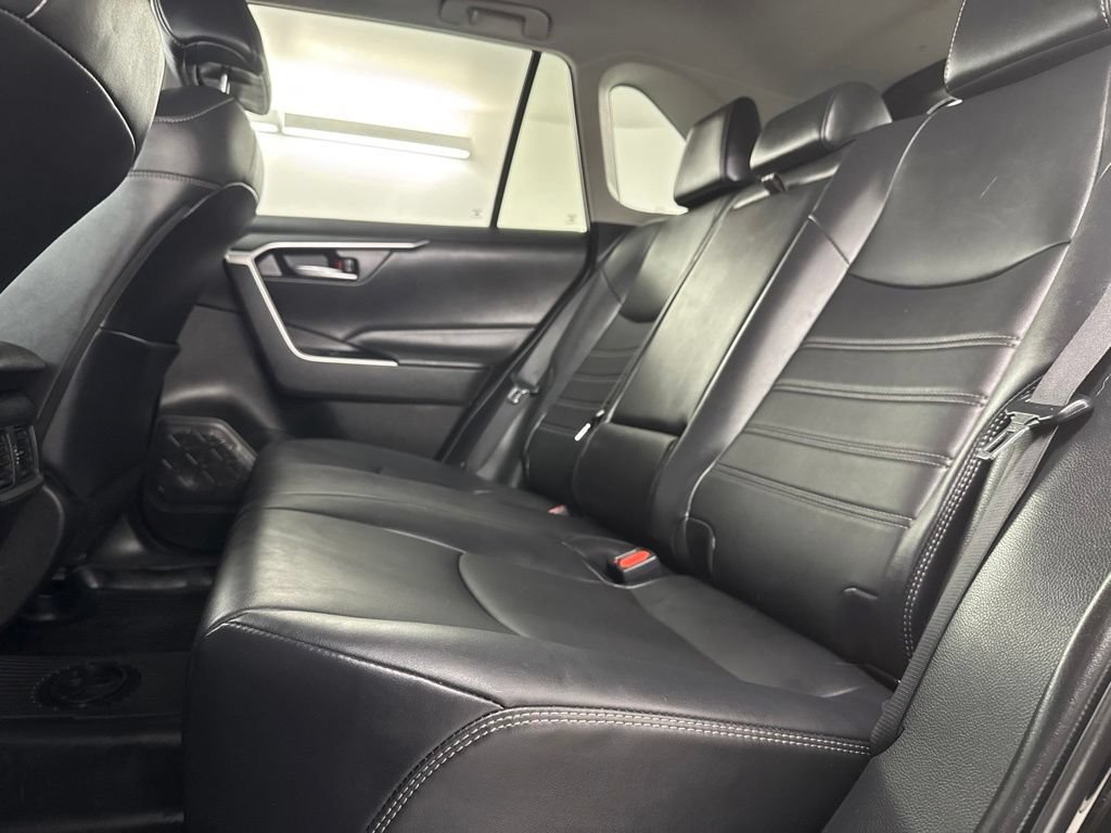 Used 2022 Toyota RAV4 XLE Premium FWD image 13