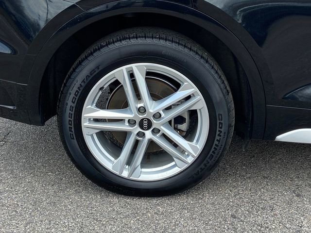 Used 2021 Audi Q5 e Premium Plus w/ Premium Plus Package image 12