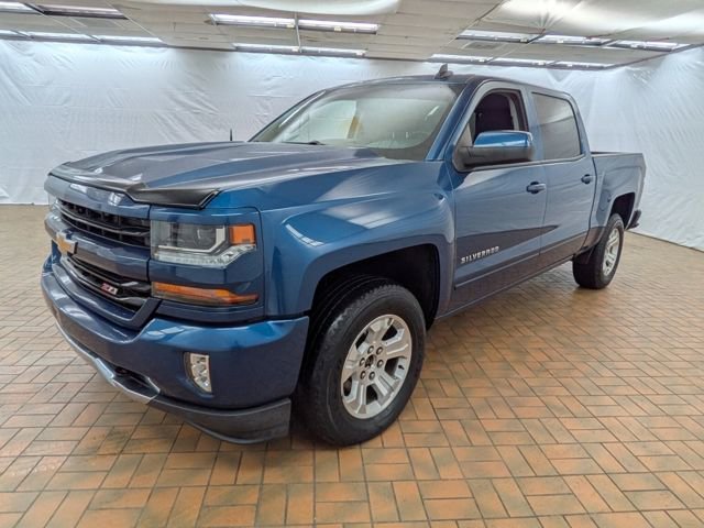 Used 2018 Chevrolet Silverado 1500 LT w/ All Star Edition image 3